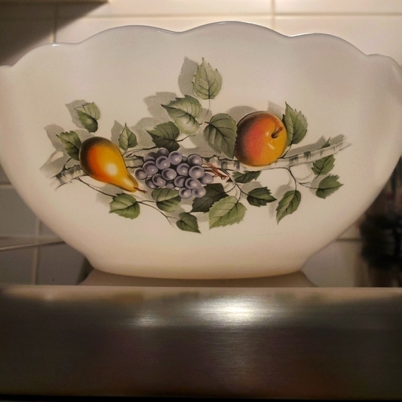 ⭐ARCOPAL "FRUITS de FRANCE" 2 WHITE MILK GLASS SCALLOPED BOWLS 1970s VINTAGE - Picture 5 of 15